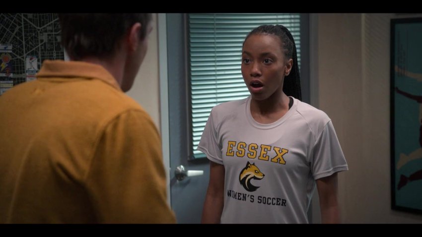 /2026-08-06 22-33/@Hdrare The Sex Lives of College Girls S01 E02.mp4