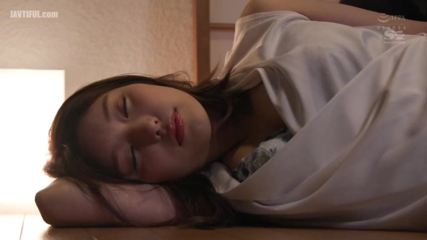 /Japanese Video 1/SONE-333 Seorang wanita kantoran yang nakal sendirian dengan bos paruh baya yang melakukan...jatuh cinta padanya daripada pacarku karena tidak layu sampai pagi. Haru Kuraki - Javtiful.mp4